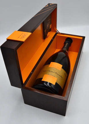 1980 Veuve Clicquot Cave Privee Collection Vintage Brut Champagne (magnum)