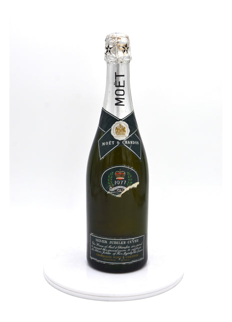 1977 Moet & Chandon Silver Jubilee Cuvee Vintage Champagne