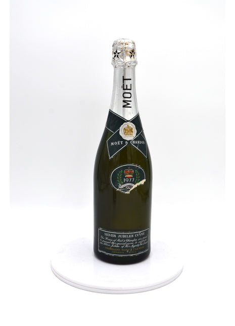 1977 Moet & Chandon Silver Jubilee Cuvee Vintage Champagne