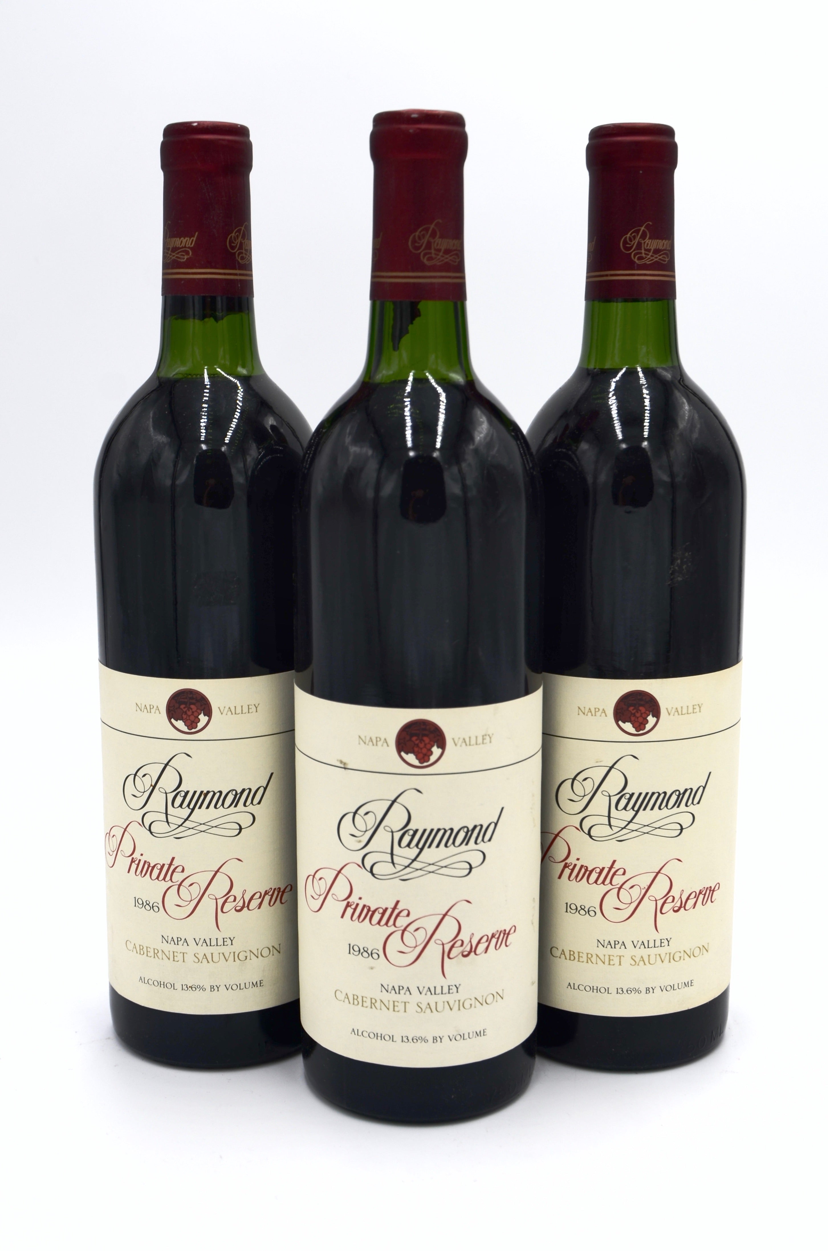 Bottle Raymond Family Classic Cabernet Sauvignon 2018 Raymond