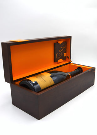 1990 Veuve Clicquot Cave Privee Collection Vintage Brut Champagne (magnum)