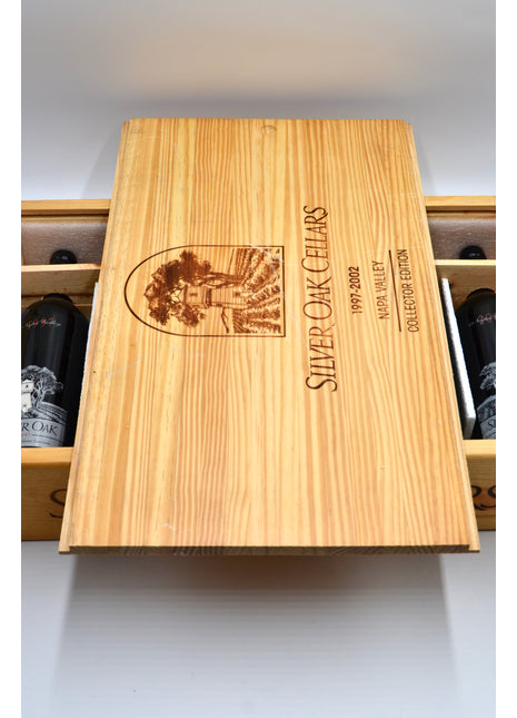 1997-2002 Silver Oak Cabernet Sauvignon, Napa Valley [Collector's Edition Vertical of 6 btls] (1997, 1998, 1999, 2000, 2001, 2002)