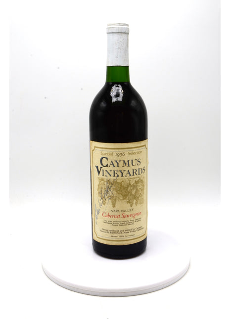 1976 Caymus Cabernet Sauvignon, Special Selection, Rutherford, Napa Valley [SIGNED BY CHARLES WAGNER]