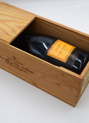 1990 Veuve Clicquot Vintage Brut Champagne, La Grande Dame (double-magnum)