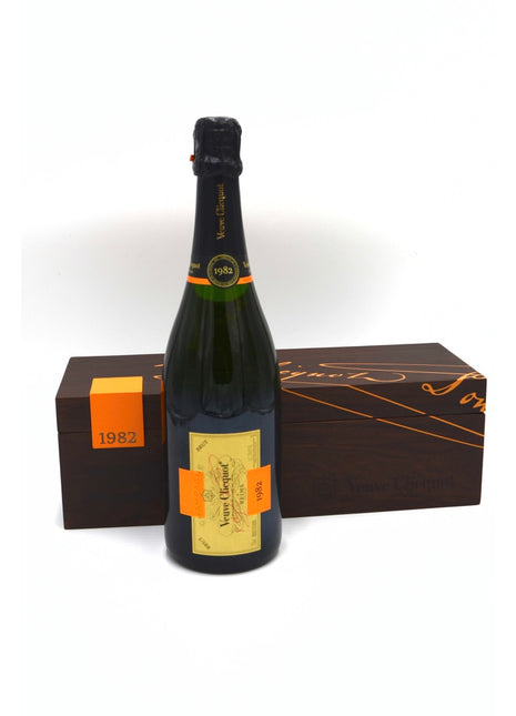1982 Veuve Clicquot Cave Privee Vintage Brut Champagne